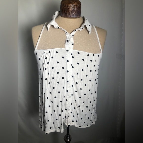 Streetwear Society Tops - - Vintage Womens White/Black Polka Dot Sleeveless Shirt. Size Large.